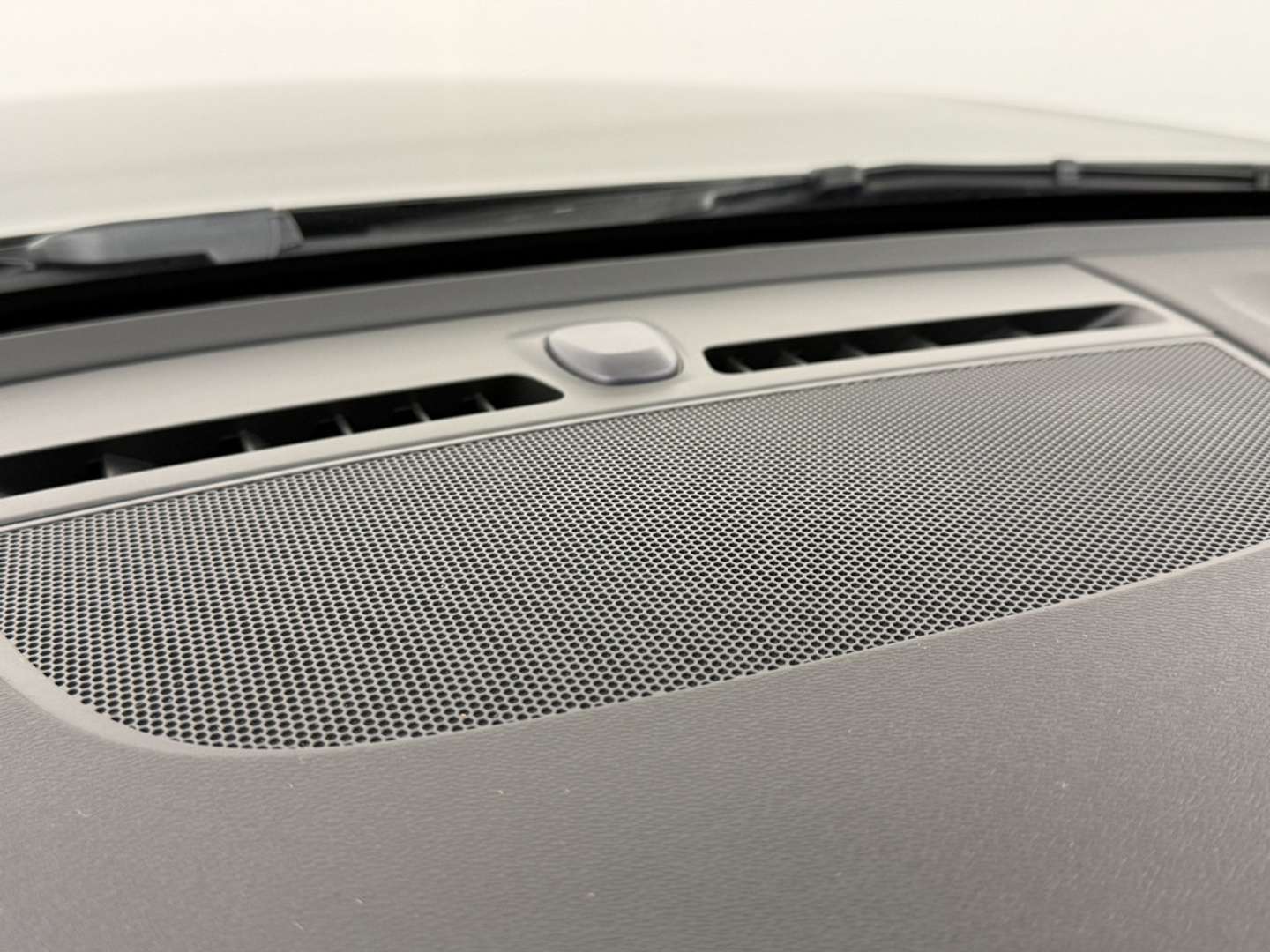 Volvo XC40 AWD Plus Recharge Pure Electric - 2022 - Joinsteer - #35