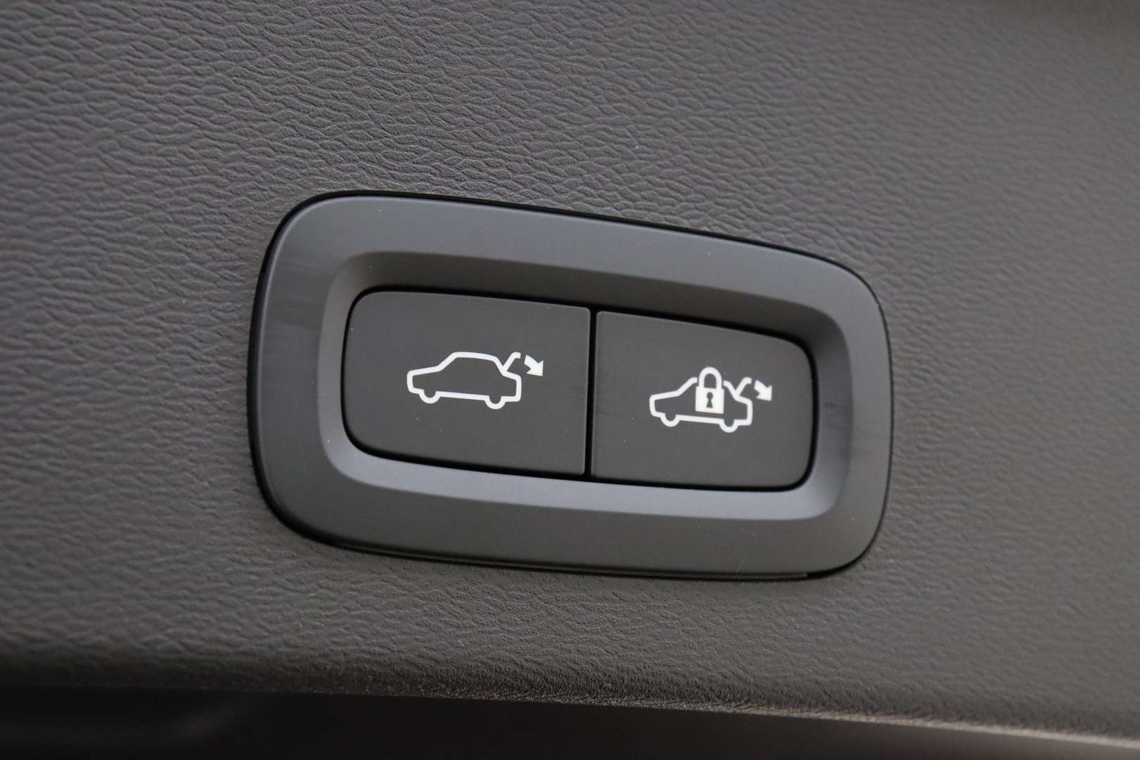 Volvo XC40 Business Edition B3 - 2026 - Joinsteer - #32