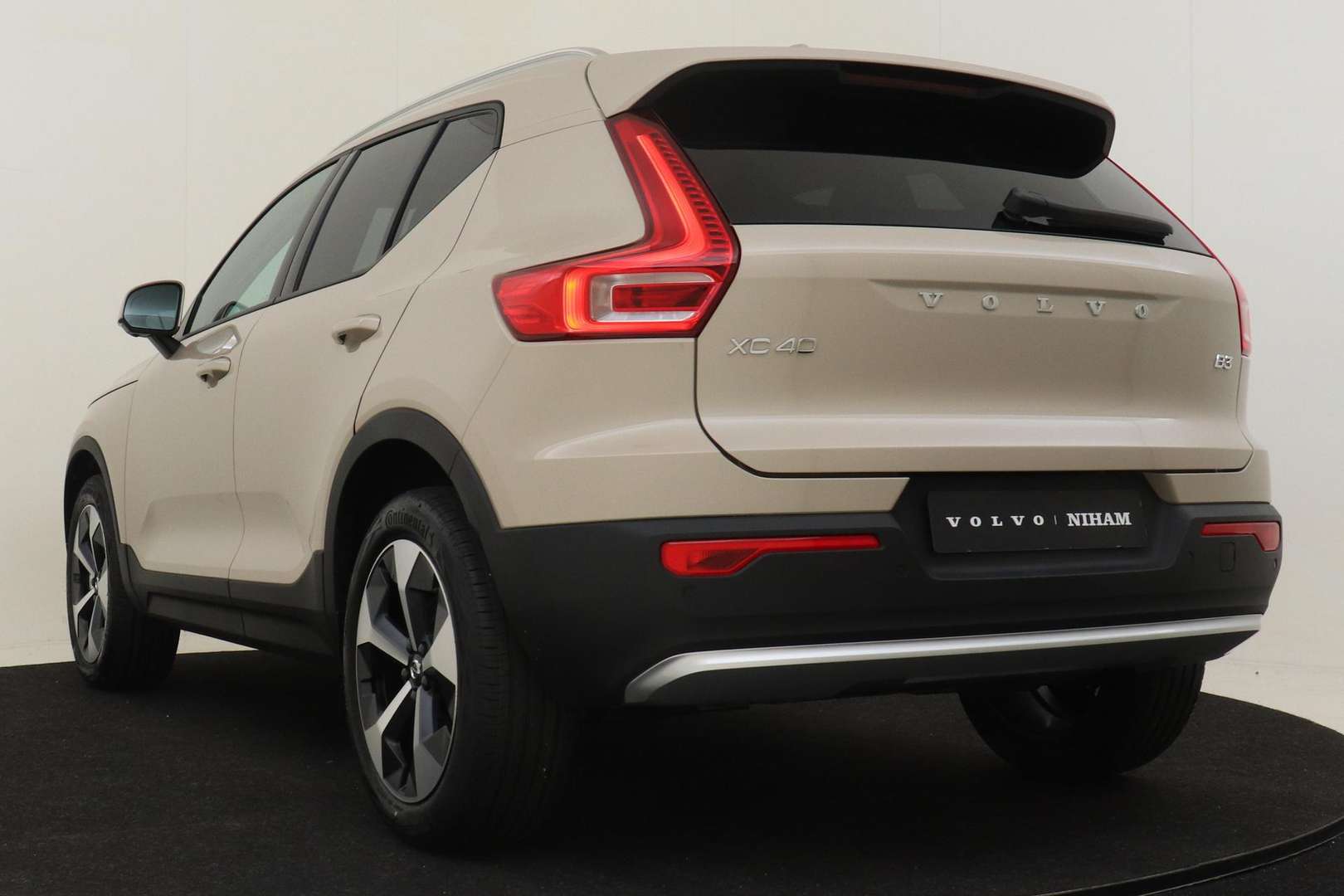 Volvo XC40 Business Edition B3 - 2026 - Joinsteer - #4