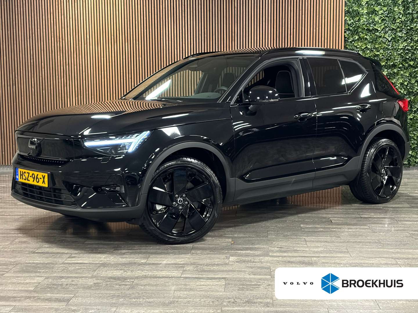 Volvo EX40 Ultra Black Extended Range - 2025 - Joinsteer - #3
