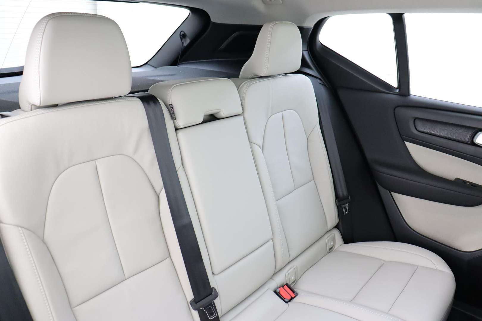 Volvo XC40 Business Edition B3 - 2026 - Joinsteer - #11