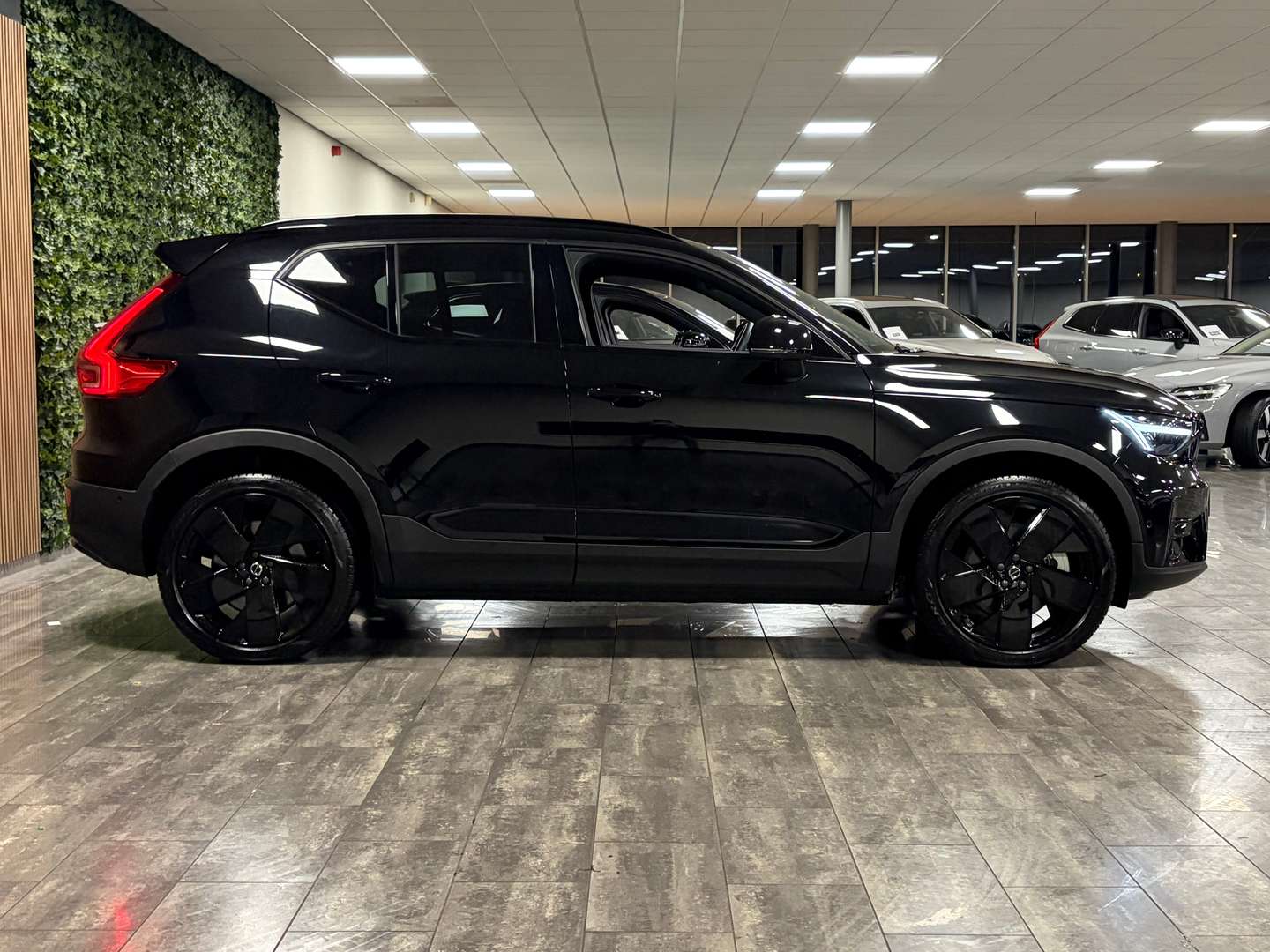 Volvo EX40 Ultra Black Extended Range - 2025 - Joinsteer - #8