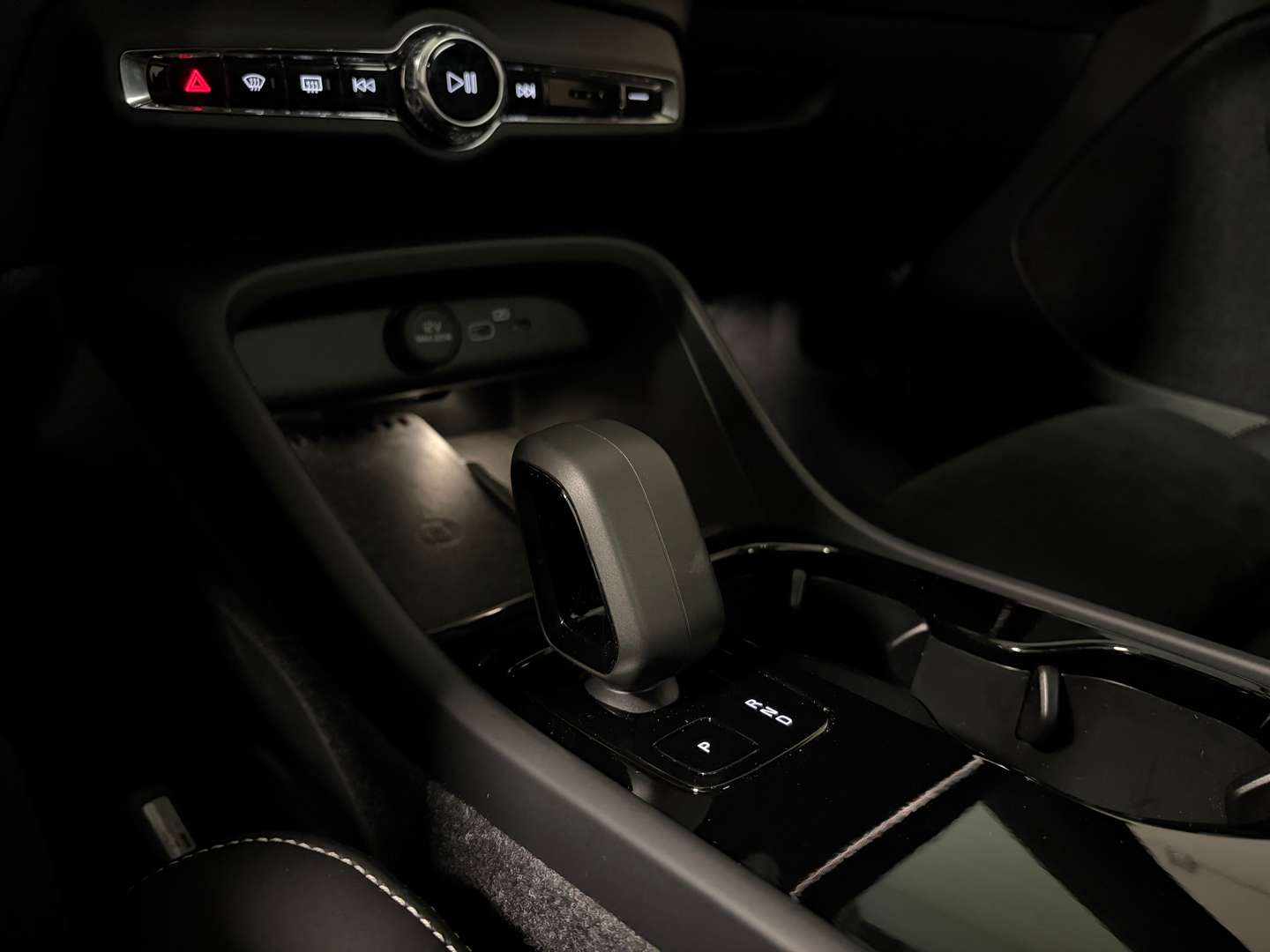 Volvo EX40 Ultra Single Motor Extended Range - 2025 - Joinsteer - #41