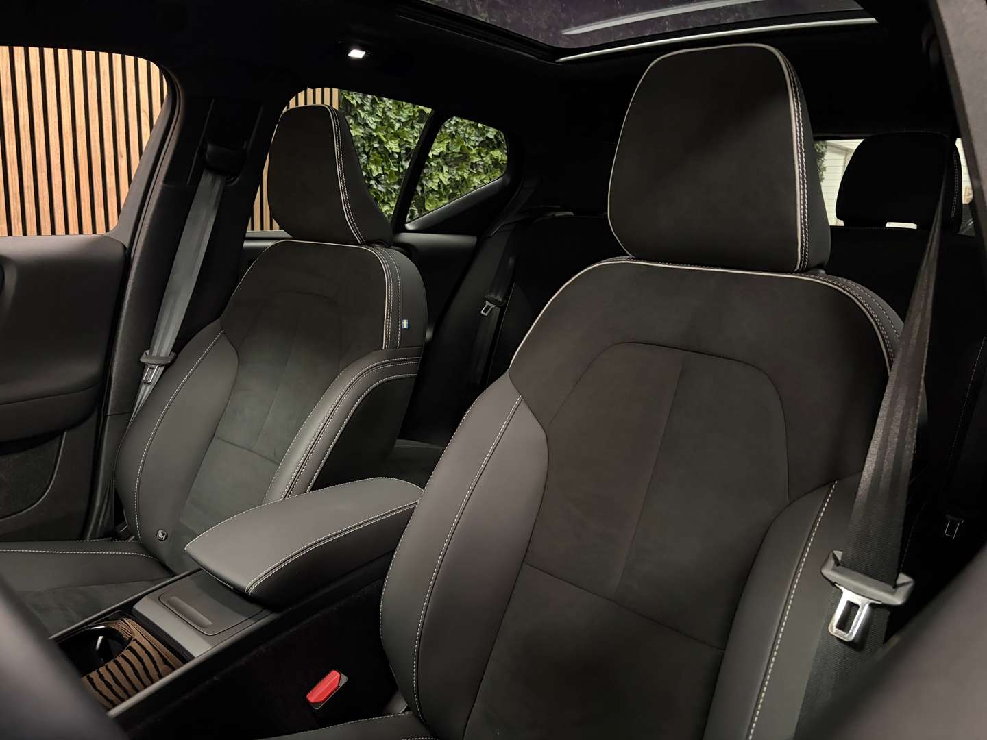 Volvo EX40 Ultra Black Extended Range - 2025 - Joinsteer - #19