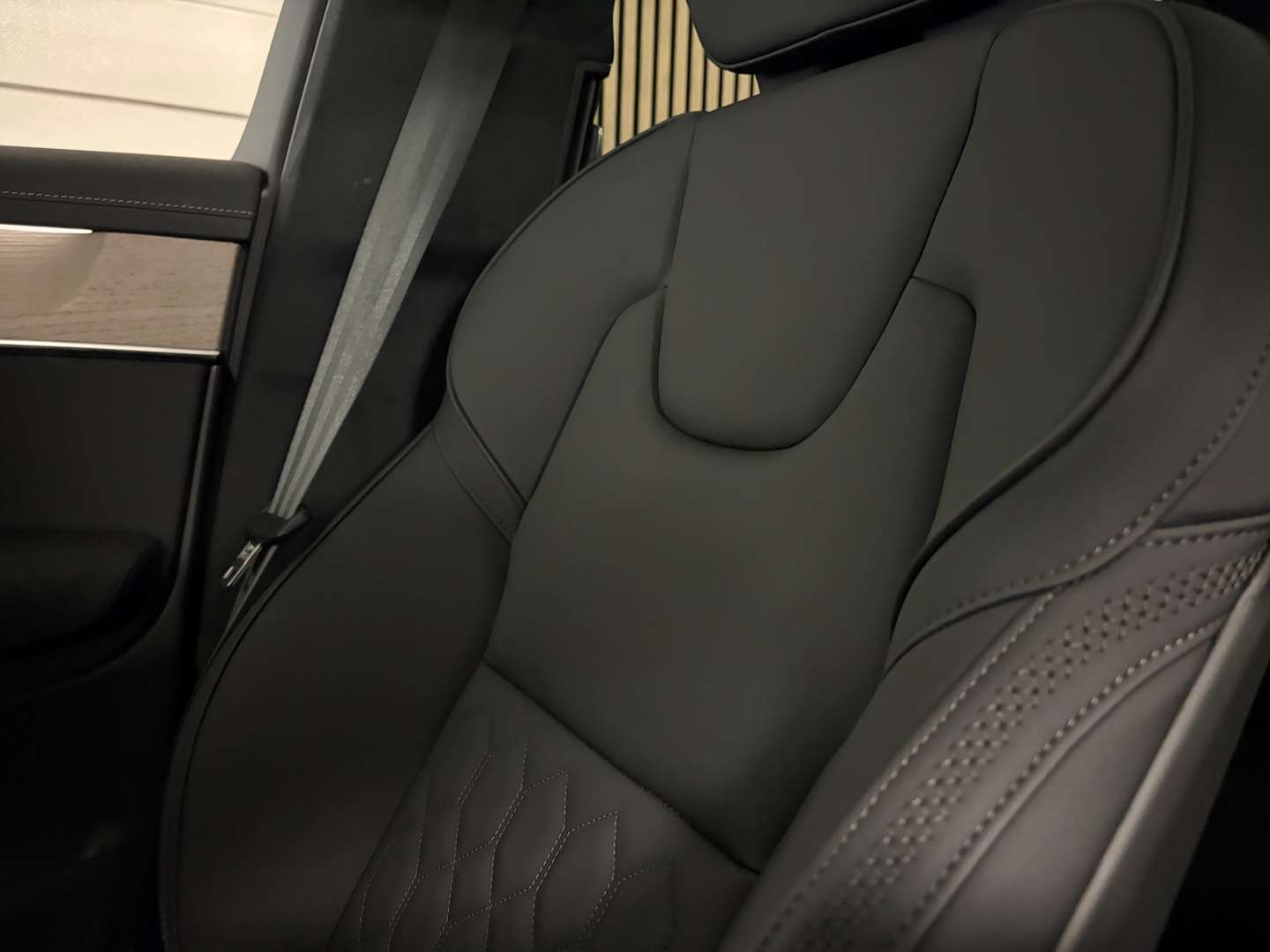 Volvo XC90 AWD Recharge T8 - 2025 - Joinsteer - #48