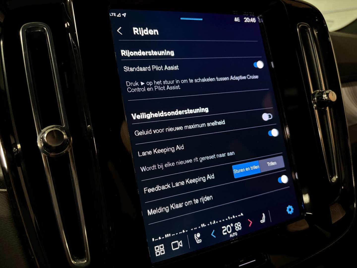 Volvo EX40 Ultra Black Extended Range - 2025 - Joinsteer - #29