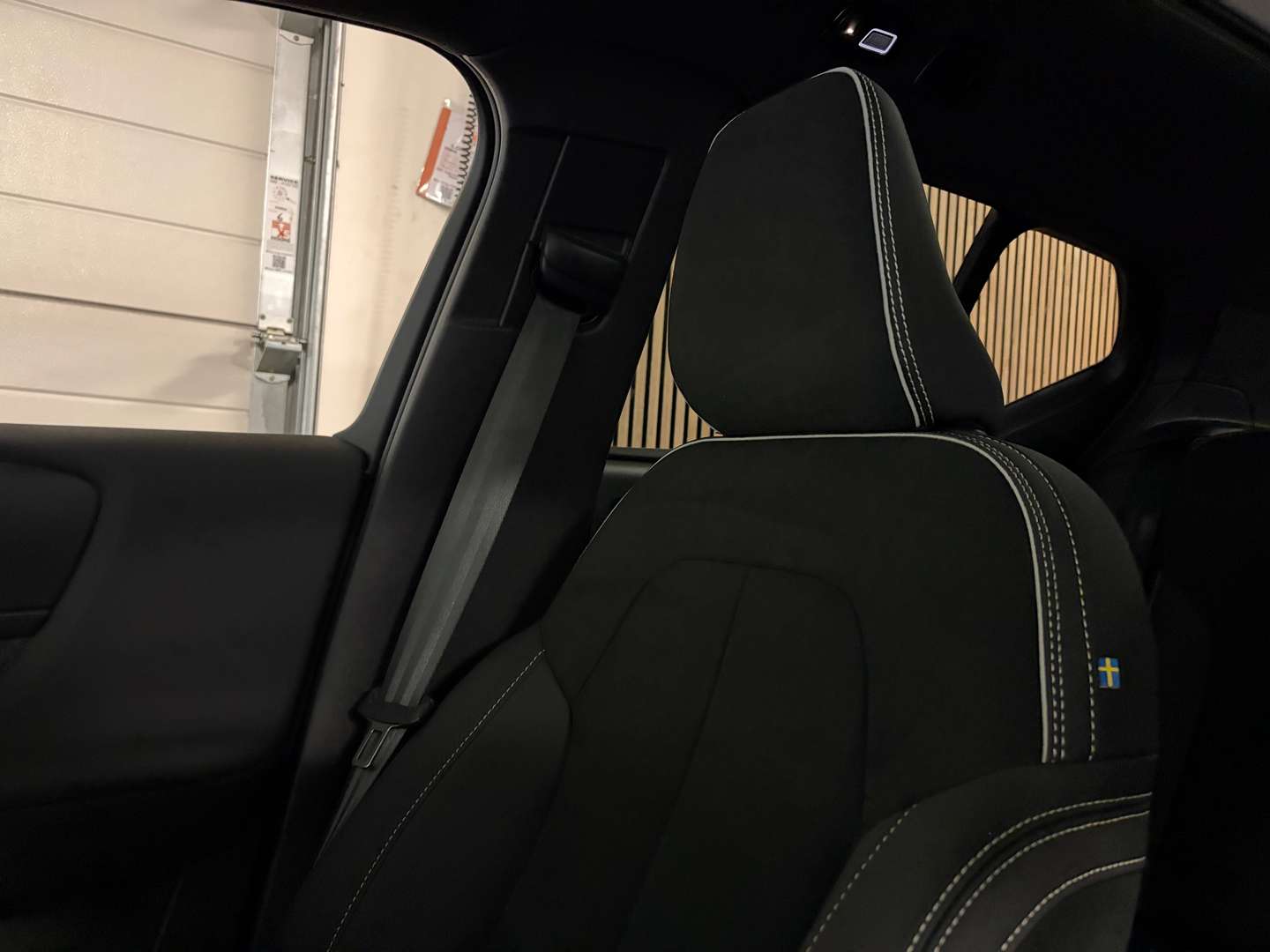 Volvo EX40 Ultra Black Extended Range - 2025 - Joinsteer - #39