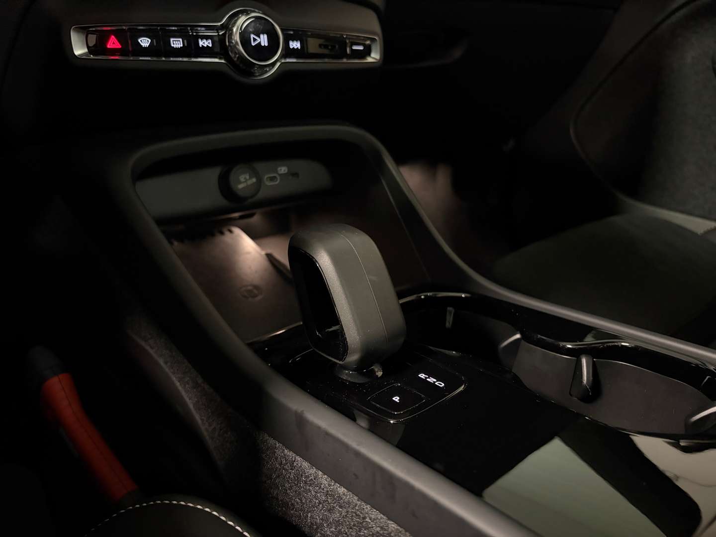 Volvo EX40 Ultra Black Extended Range - 2025 - Joinsteer - #42