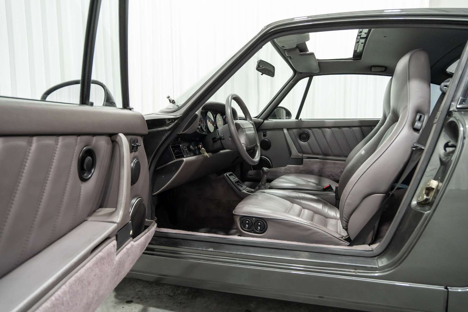 Porsche 964 Carrera 2 Manual - 1993 - Joinsteer - #13