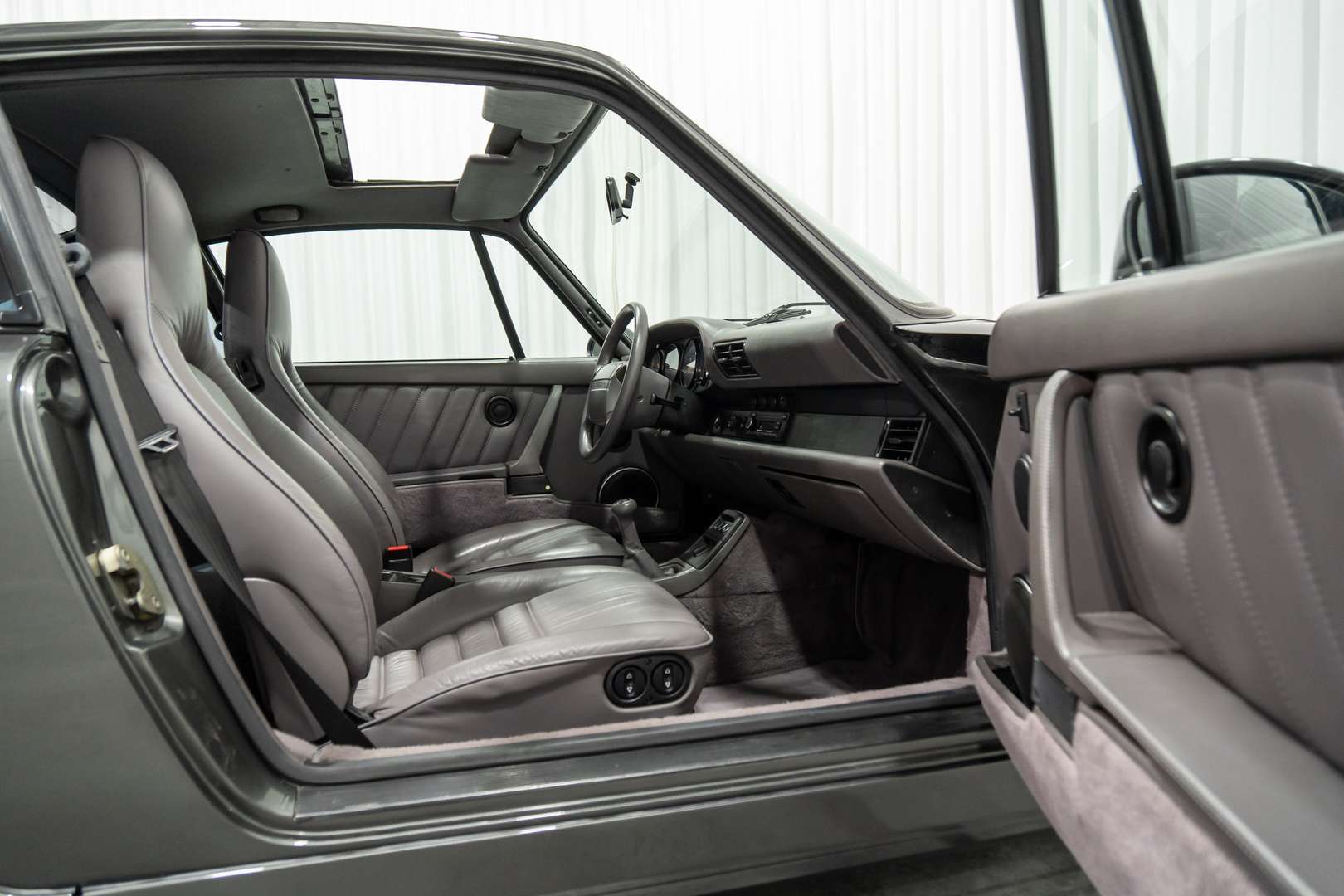 Porsche 964 Carrera 2 Manual - 1993 - Joinsteer - #16