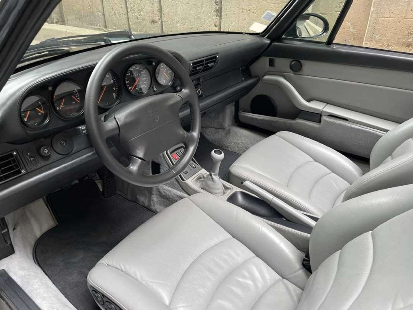 Porsche 993 Cabriolet Carrera 2 - 1995 - Joinsteer - #5