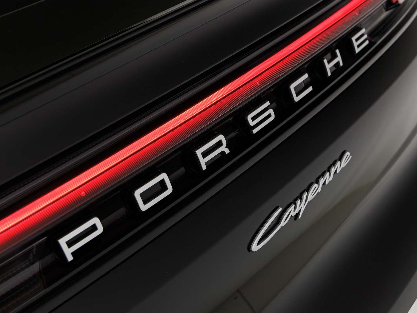 Porsche Cayenne Coupé 3.0 E-hybrid 5p.ti Tiptronic - 2023 - Joinsteer - #13