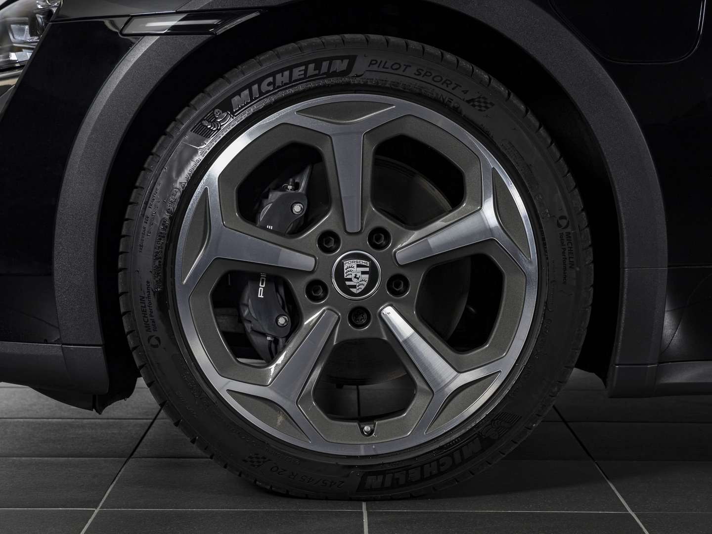 Porsche Taycan 4 Cross Turismo - 2024 - Joinsteer - #5