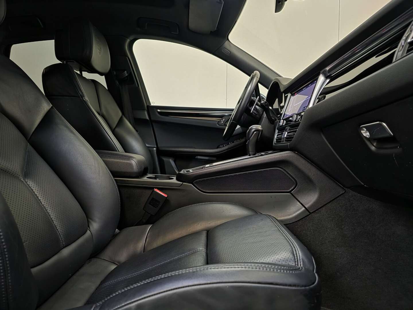 Porsche Macan Autom. 2.0 - 2022 - Joinsteer - #4