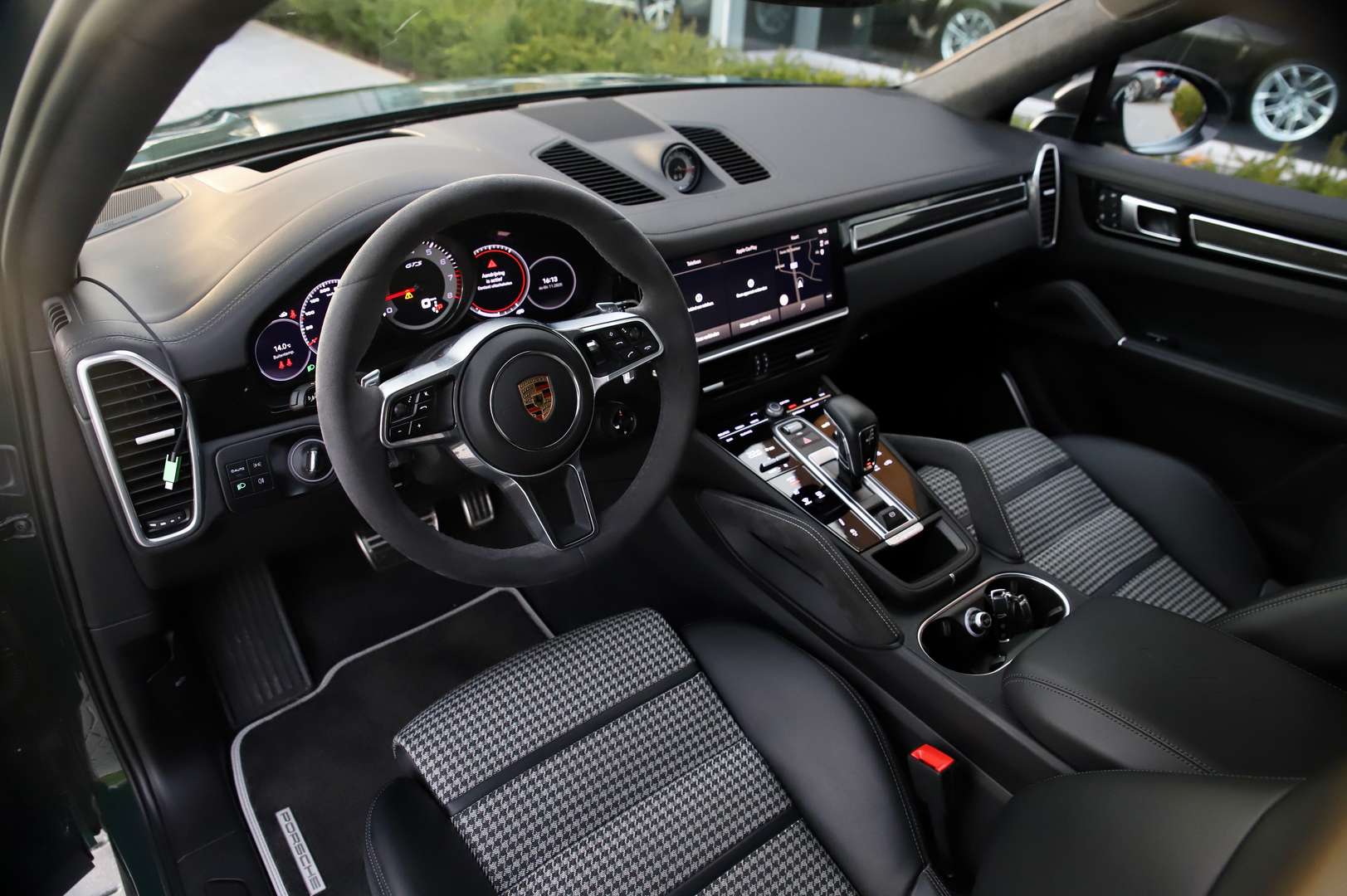 Porsche Cayenne Coupé GTS Lightweight Carbon Pack - 2024 - Joinsteer - #18