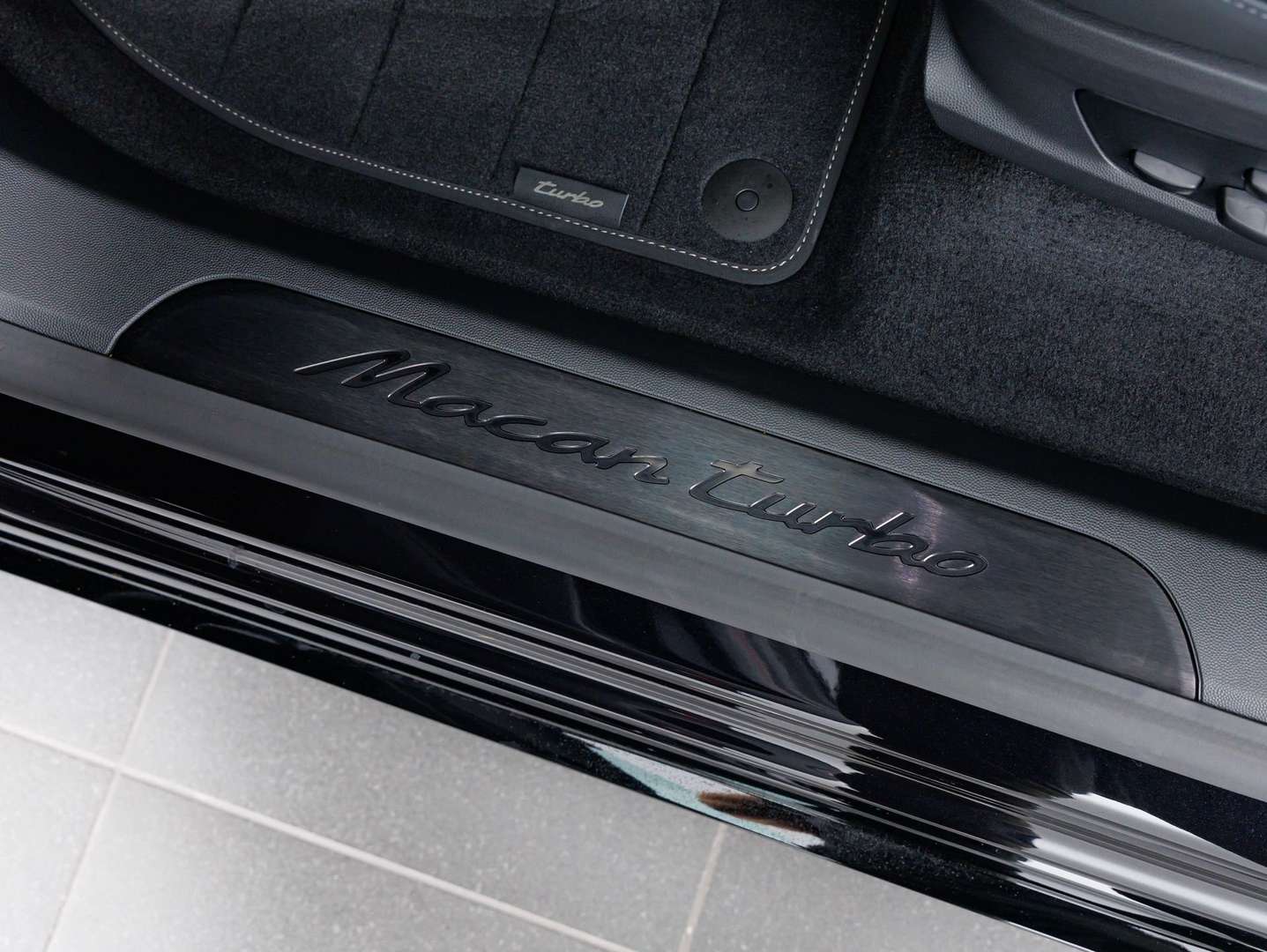 Porsche Macan Turbo - 2025 - Joinsteer - #14