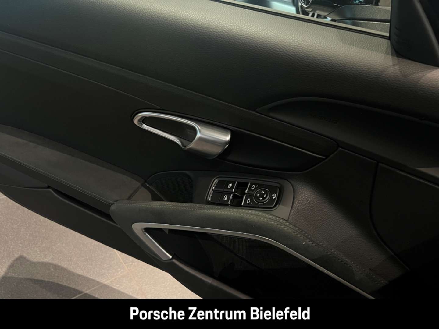 Porsche Boxster 718 GTS 4.0 BOSE - 2024 - Joinsteer - #20