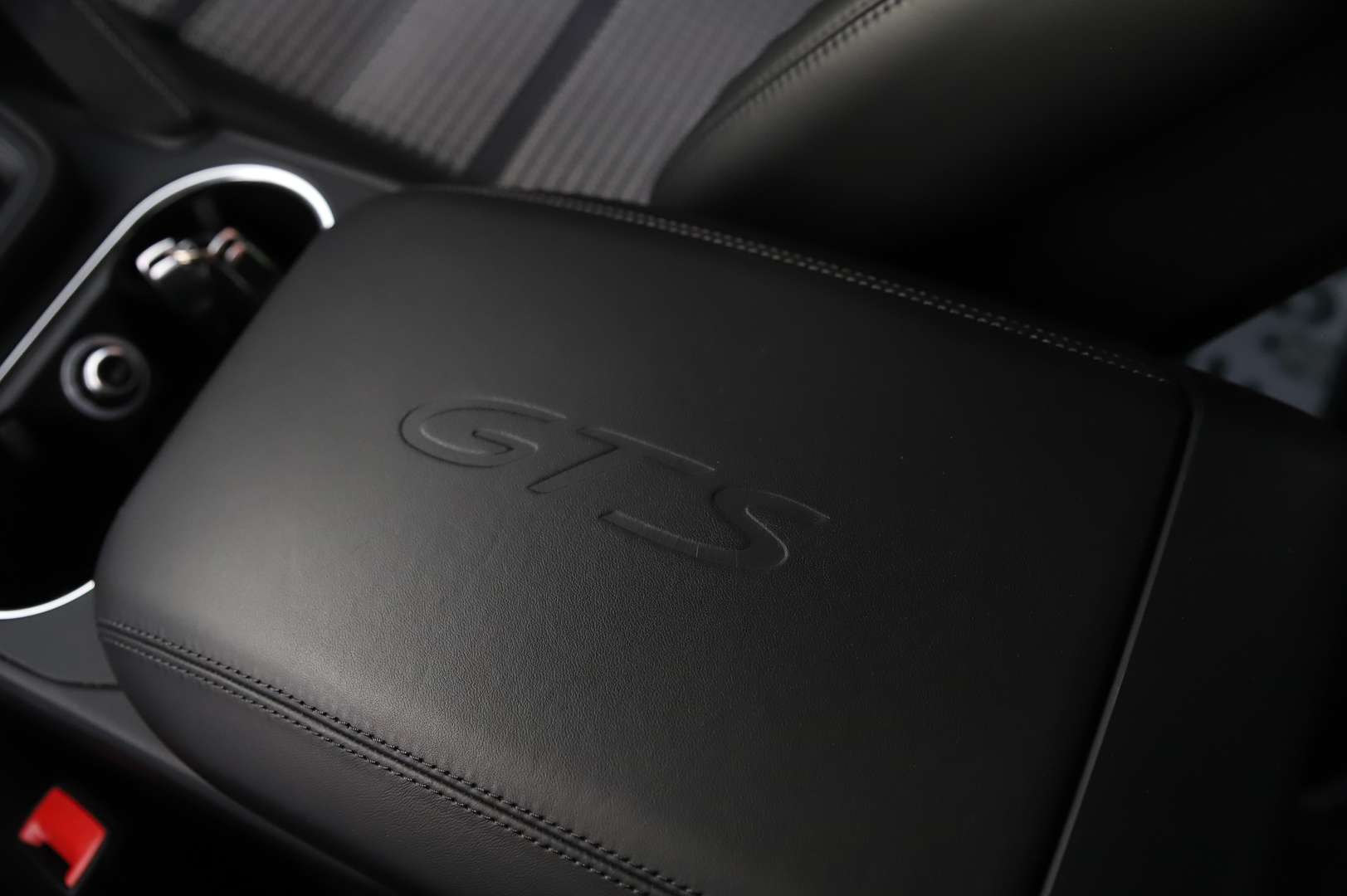 Porsche Cayenne Coupé GTS Lightweight Carbon Pack - 2024 - Joinsteer - #33