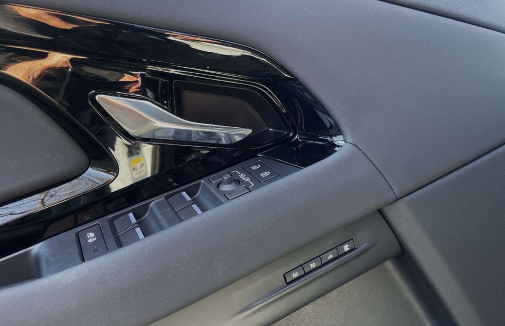 Land Rover Range Rover Evoque Dynamic SE P270e - 2025 - Joinsteer - #13