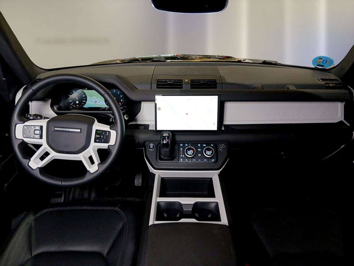 Land Rover Defender S 2.0 Si4 PHEV - 2025 - Joinsteer - #10