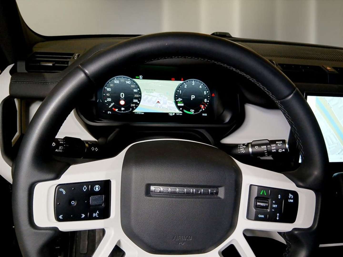 Land Rover Defender S 2.0 Si4 PHEV - 2025 - Joinsteer - #12