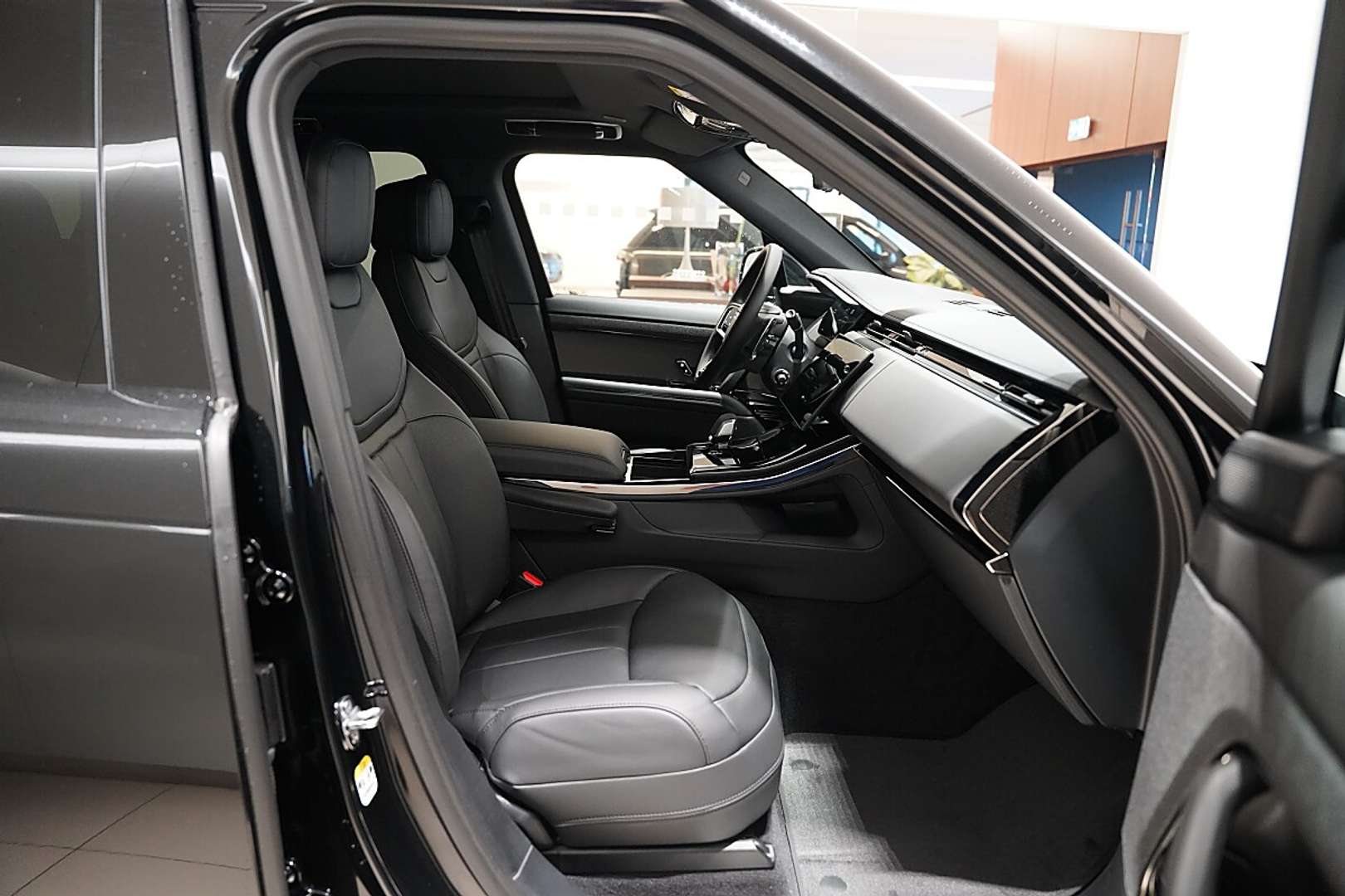 Land Rover Range Rover Sport Dynamic HSE P460e PHEV - 2026 - Joinsteer - #4