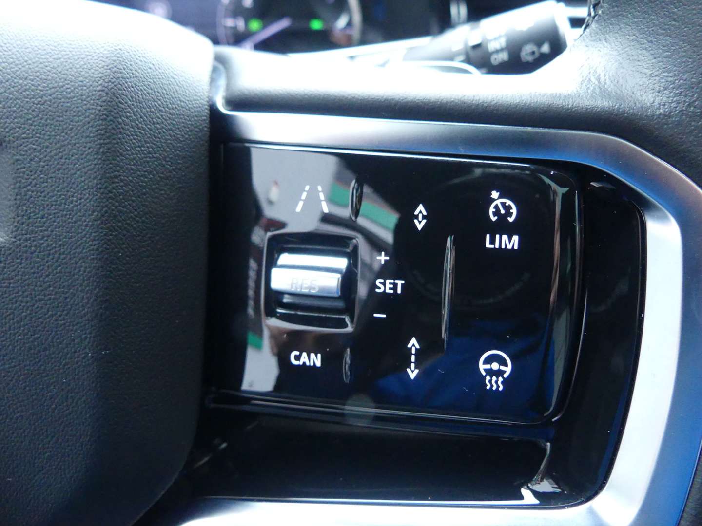 Land Rover Range Rover Evoque R-Dynamic P300e Hybrid - 2023 - Joinsteer - #23