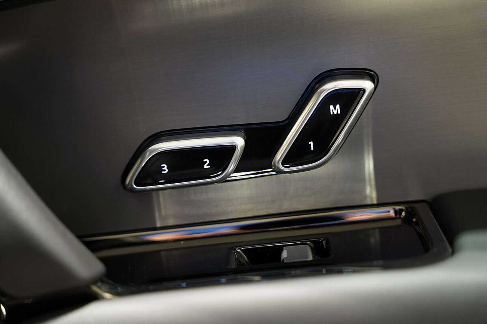 Land Rover Range Rover Sport Dynamic HSE P460e PHEV - 2026 - Joinsteer - #12