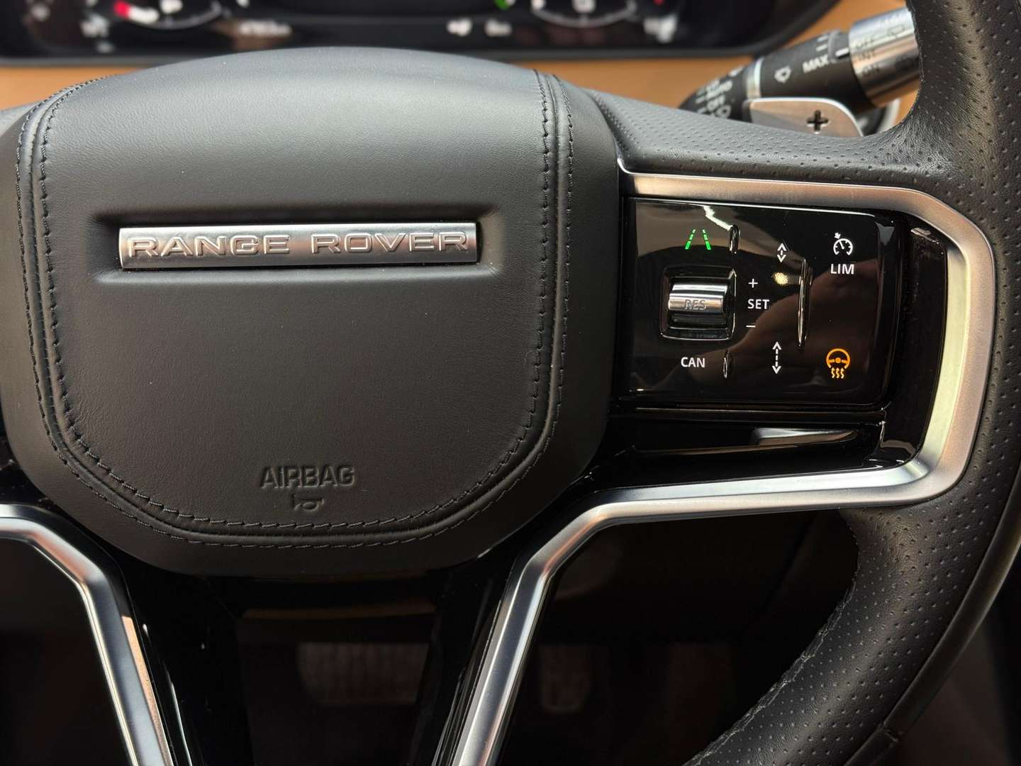 Land Rover Range Rover Velar P400e - 2022 - Joinsteer - #16