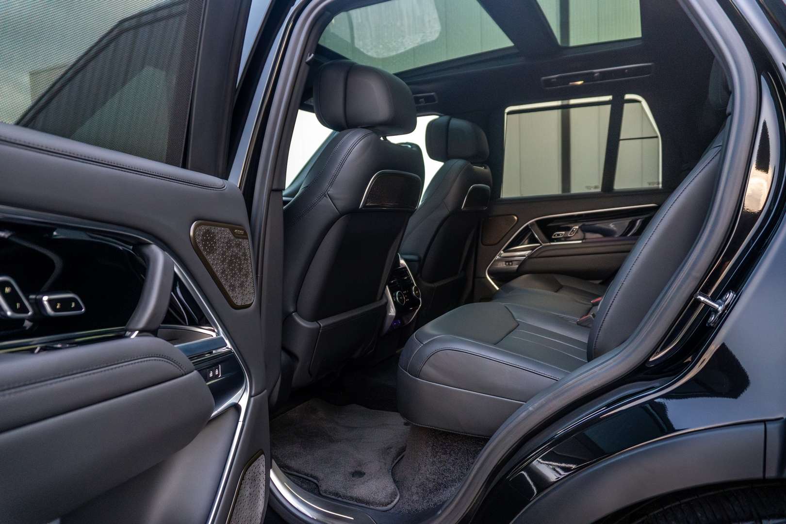 Land Rover Range Rover Autobiography P550e - 2024 - Joinsteer - #36