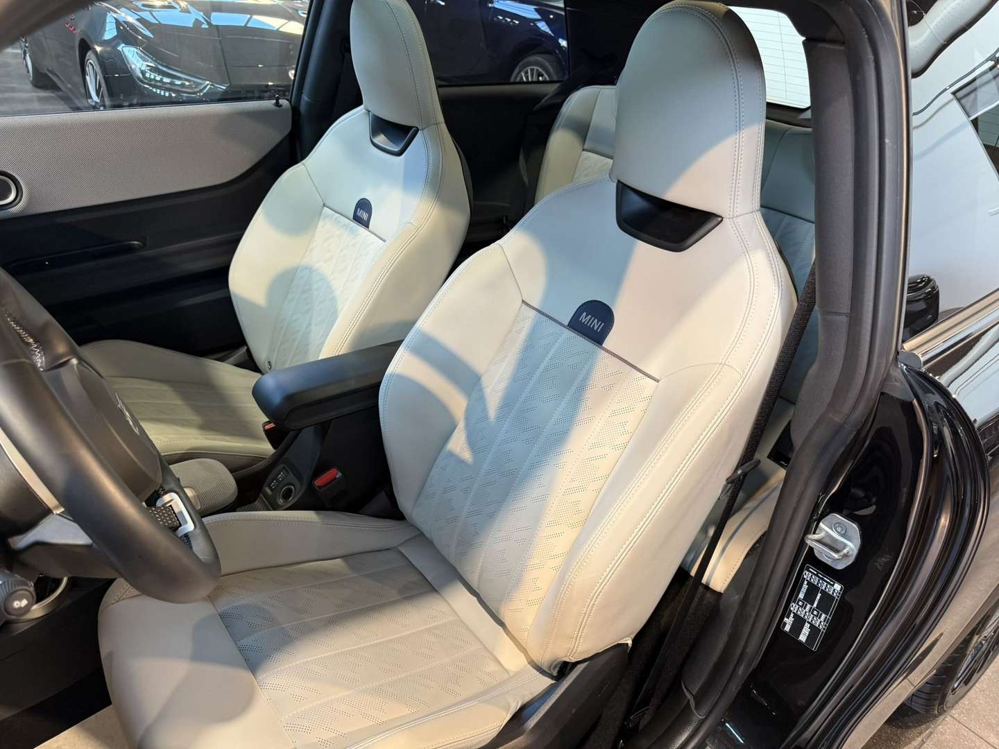 Mini Cooper S Favoured - 2024 - Joinsteer - #10