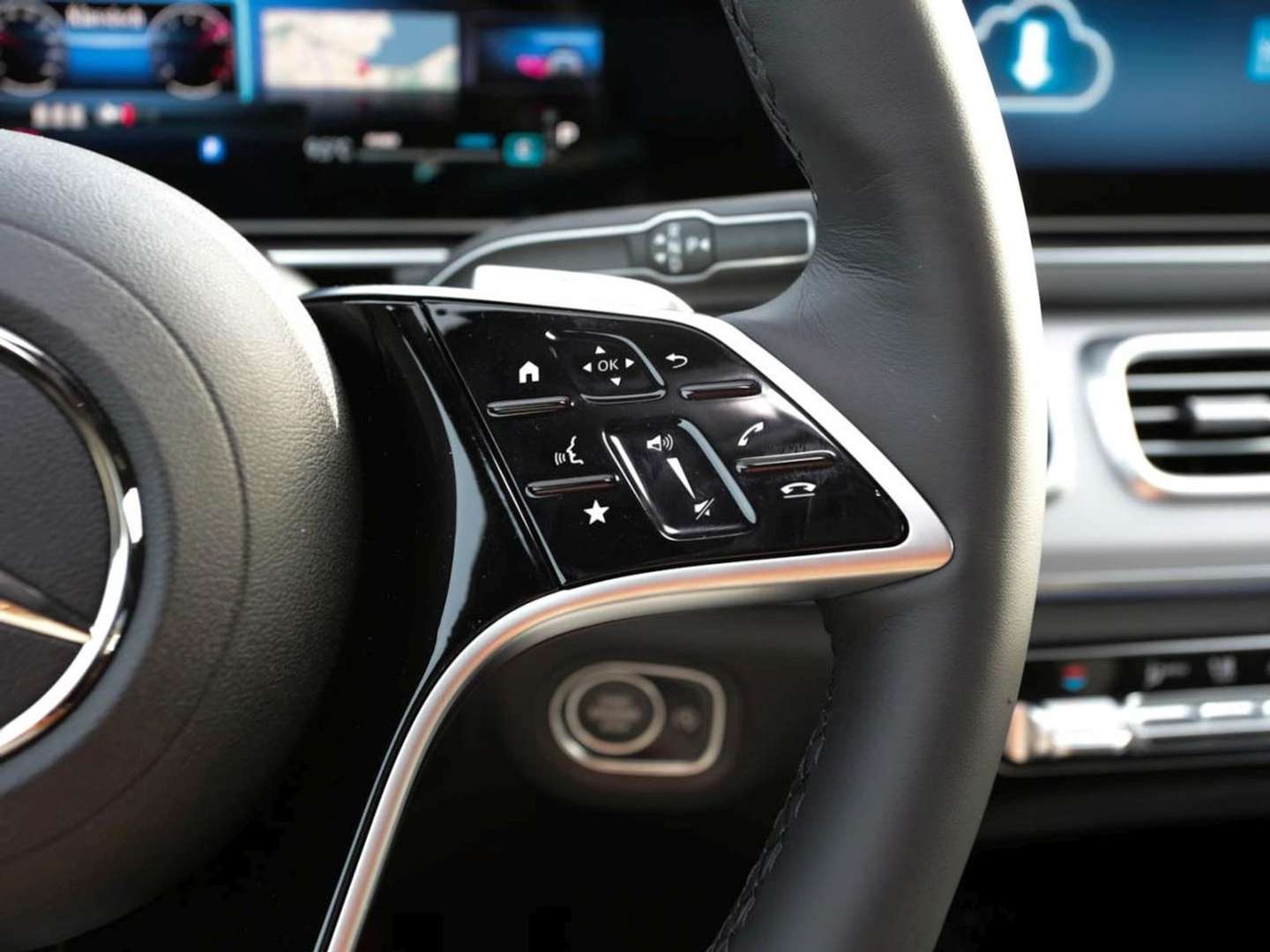 Mercedes GLE Coupé AMG Night 300 D - 2025 - Joinsteer - #10