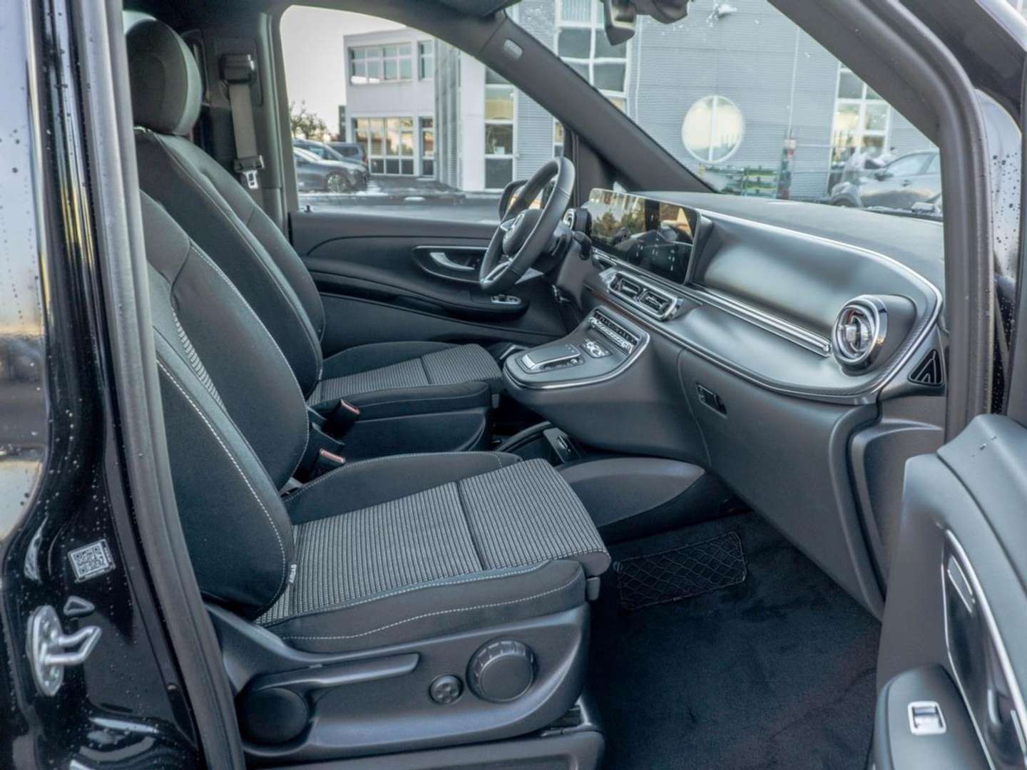 Mercedes Classe V STYLE 300 D - 2026 - Joinsteer - #9