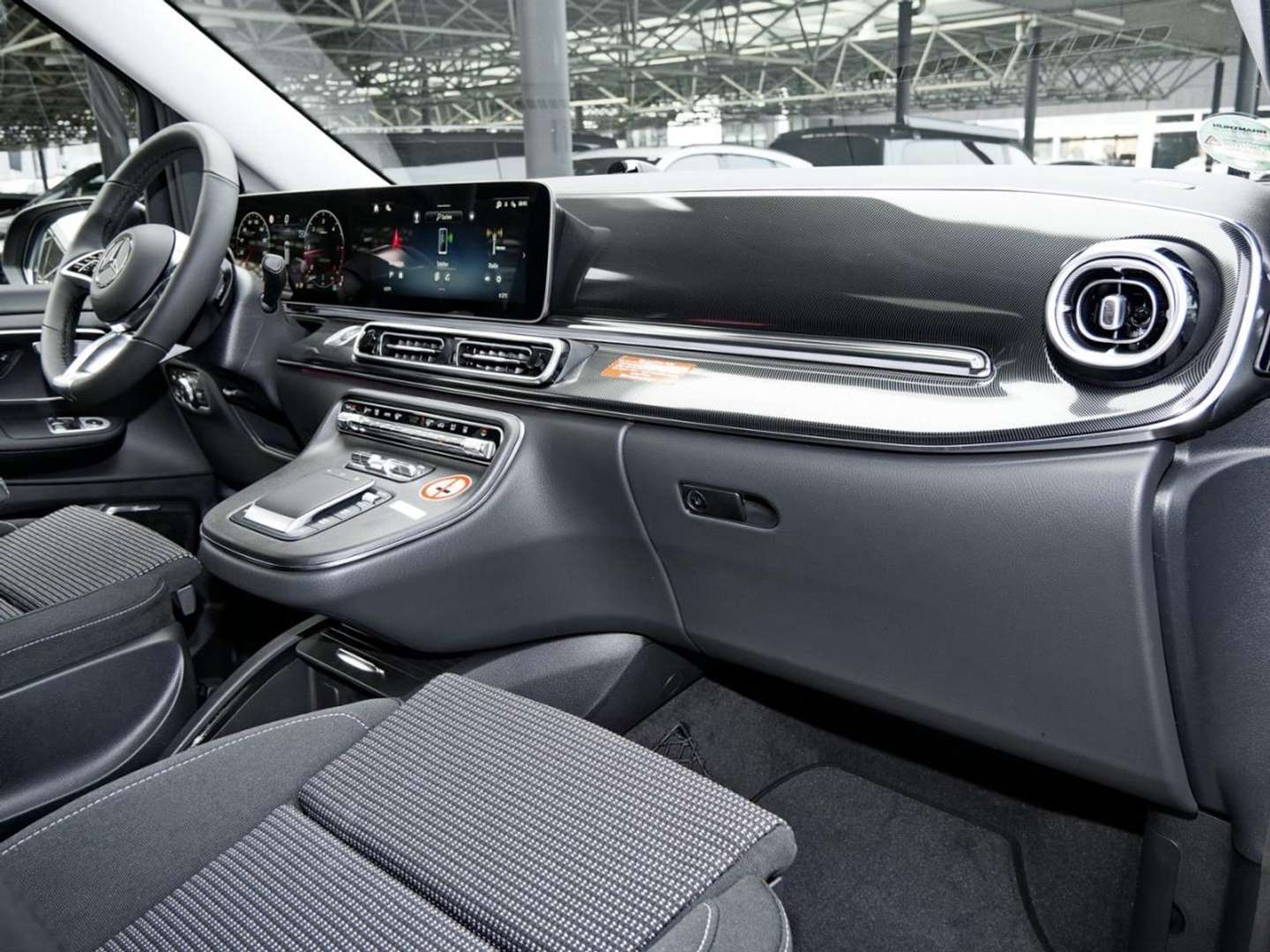 Mercedes Classe V STYLE 300 D - 2026 - Joinsteer - #14