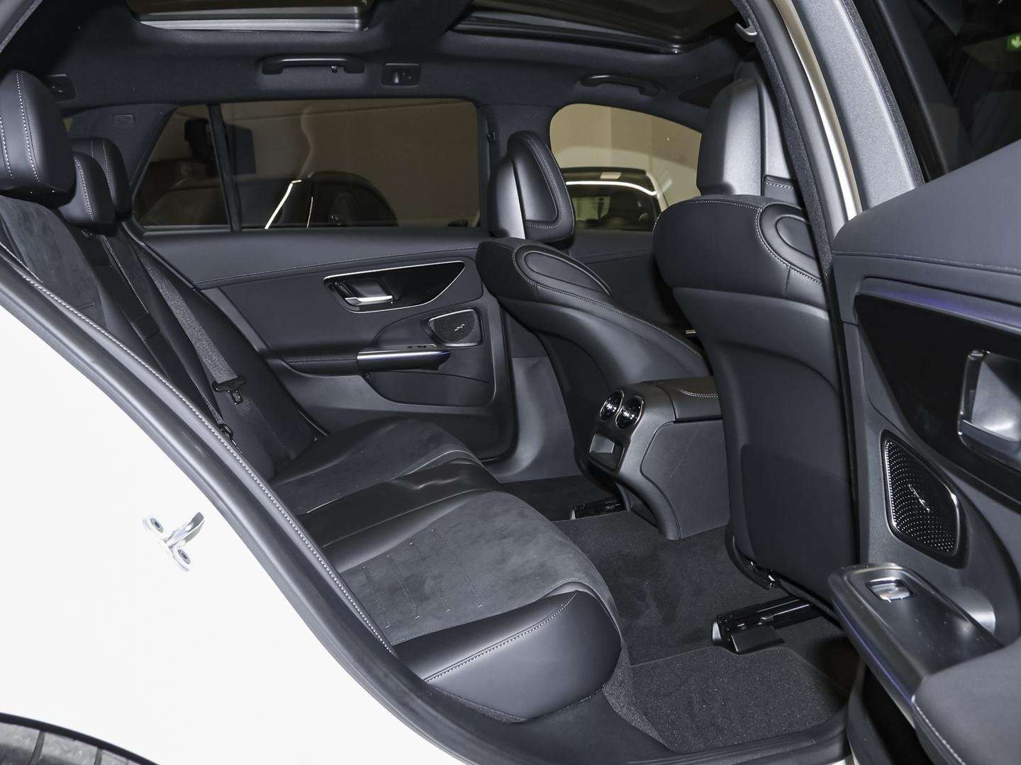 Mercedes Classe C AMG Night 220 D - 2026 - Joinsteer - #6