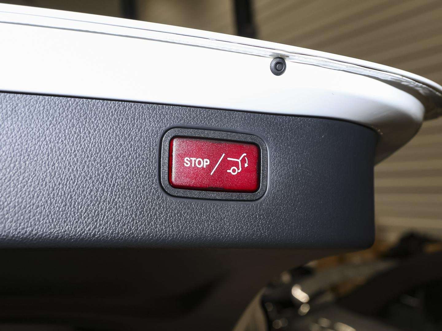 Mercedes Classe C AMG Night 220 D - 2026 - Joinsteer - #10