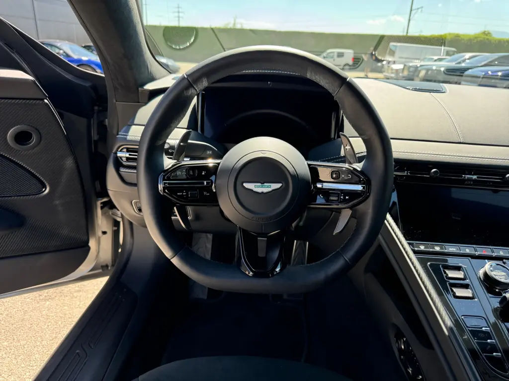 Aston Martin DB12 V8 Coupe 4.0 - 2024 - Joinsteer - #6