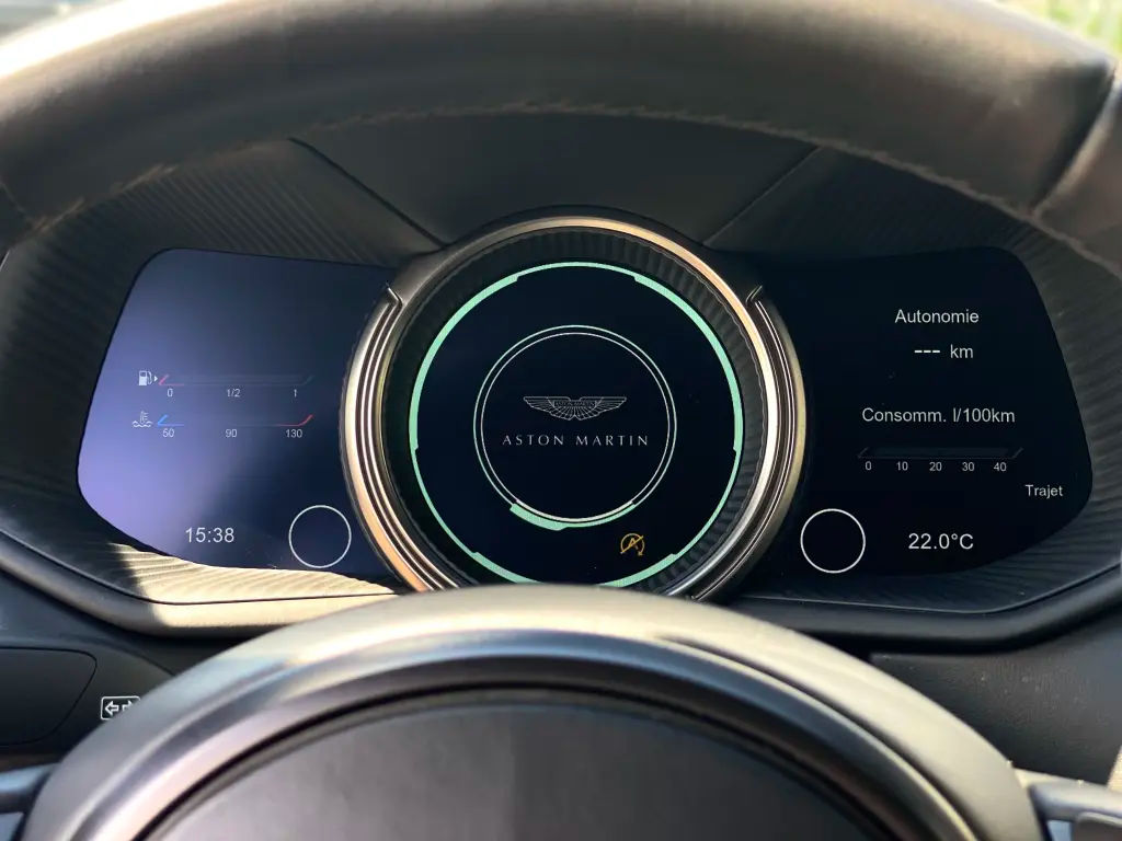 Aston Martin DB11 V12 Coupe 5.2 - 2017 - Joinsteer - #6