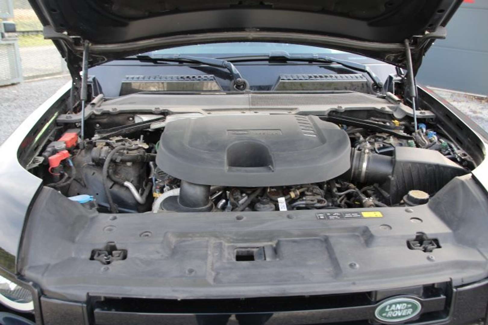 Land Rover Defender 90 D200 X-Dynamic SE-Utilitaire-TVA - 2022 - Joinsteer - #32