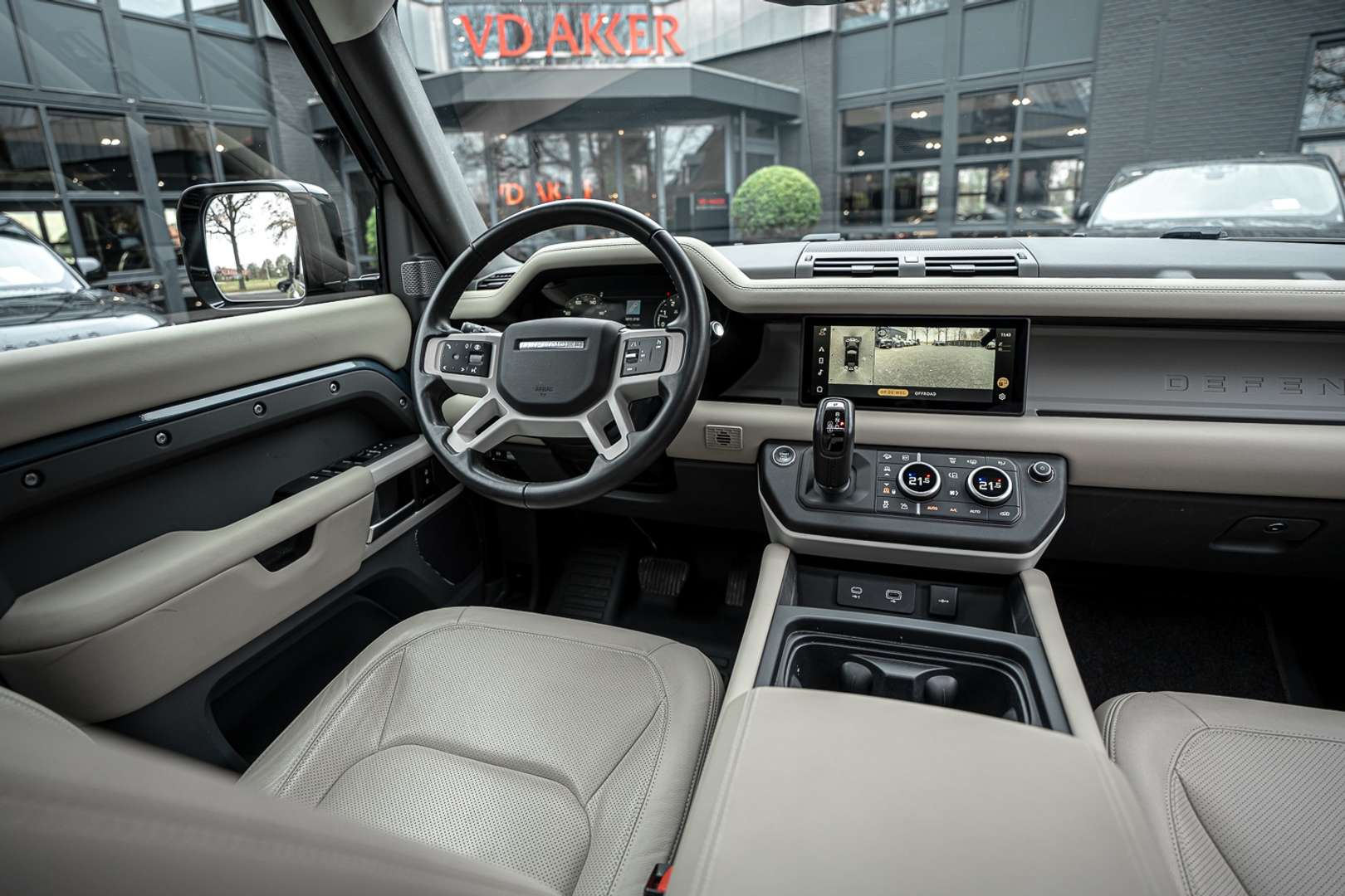 Land Rover Defender 110 P400e SE | Black Pack | 360° Camera - 2024 - Joinsteer - #3