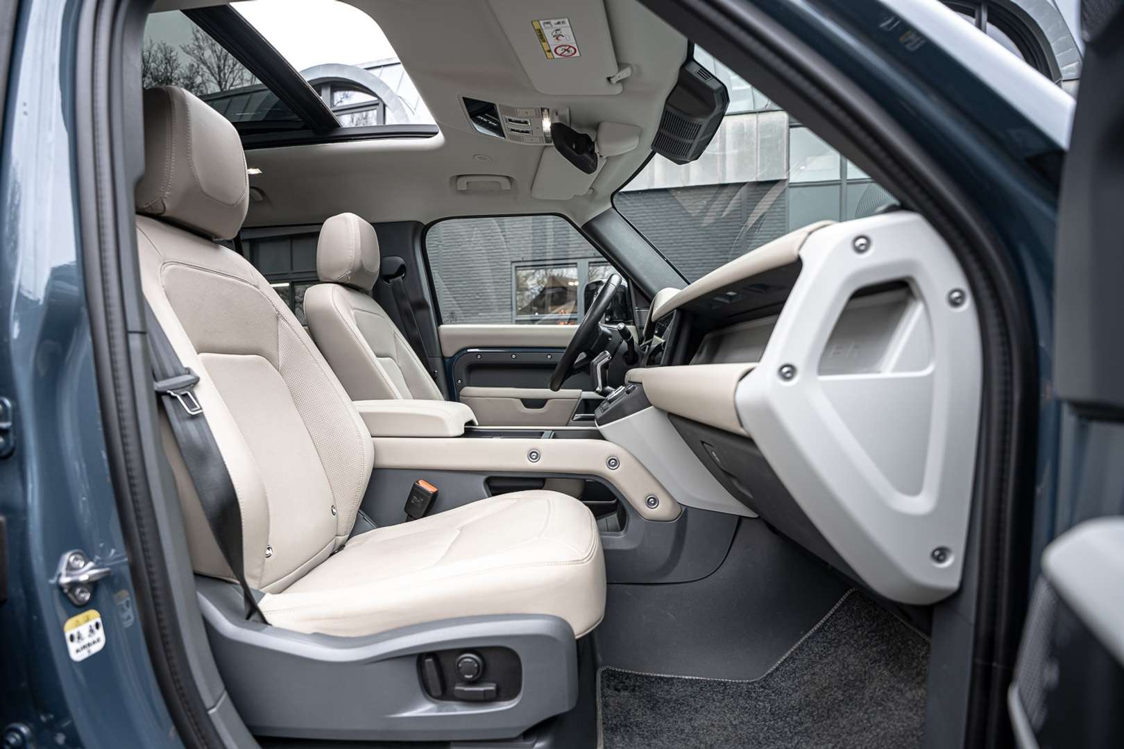 Land Rover Defender 110 P400e SE | Black Pack | 360° Camera - 2024 - Joinsteer - #4