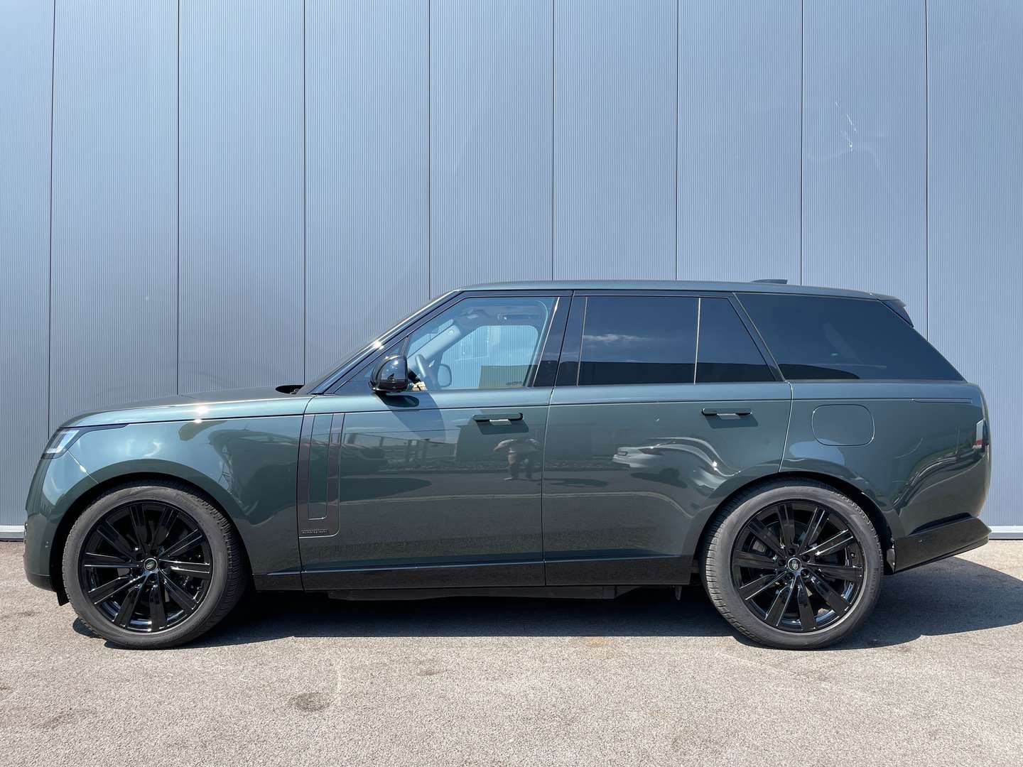 Land Rover Range Rover 3.0 P510e PHEV Autobiography MASSAGE SHADOW 22" - 2023 - Joinsteer - #4
