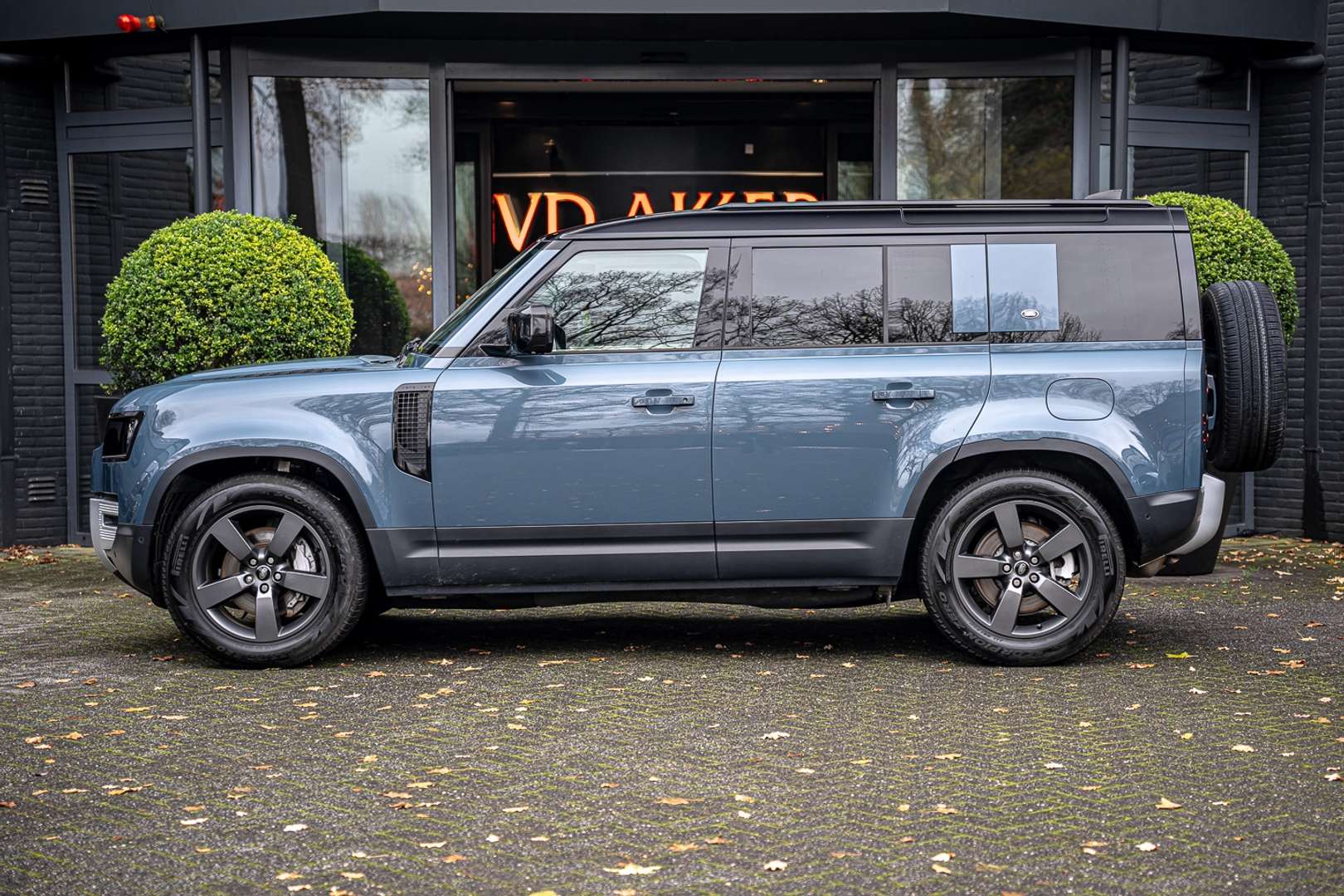 Land Rover Defender 110 P400e SE | Black Pack | 360° Camera - 2024 - Joinsteer - #6