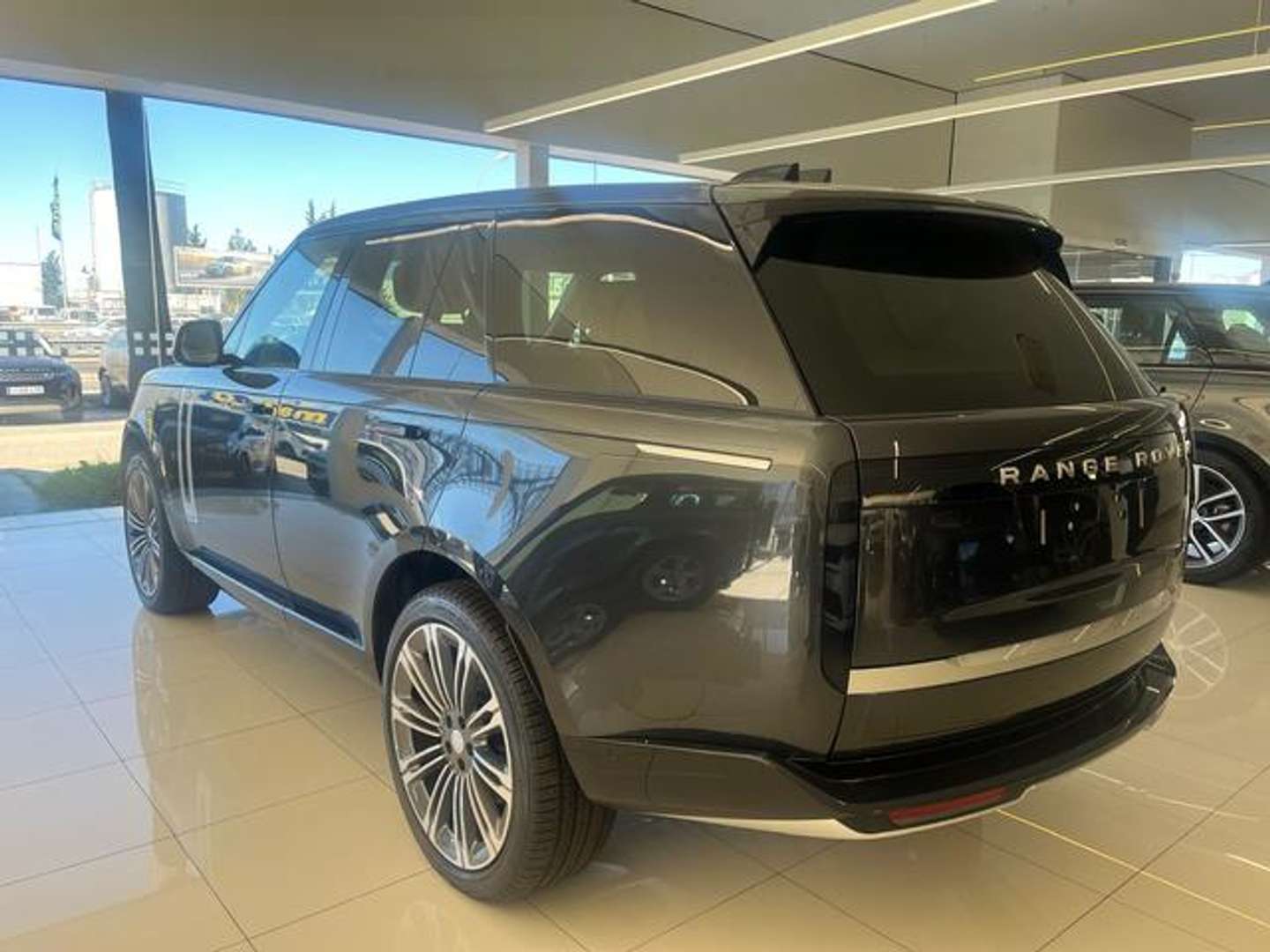 Land Rover Range Rover Autobiography 3.0D I6 MHEV SWB AWD Aut. 350 - 2024 - Joinsteer - #2