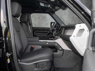 Land Rover Defender 110 D200 X-Dynamic SE — photo 4