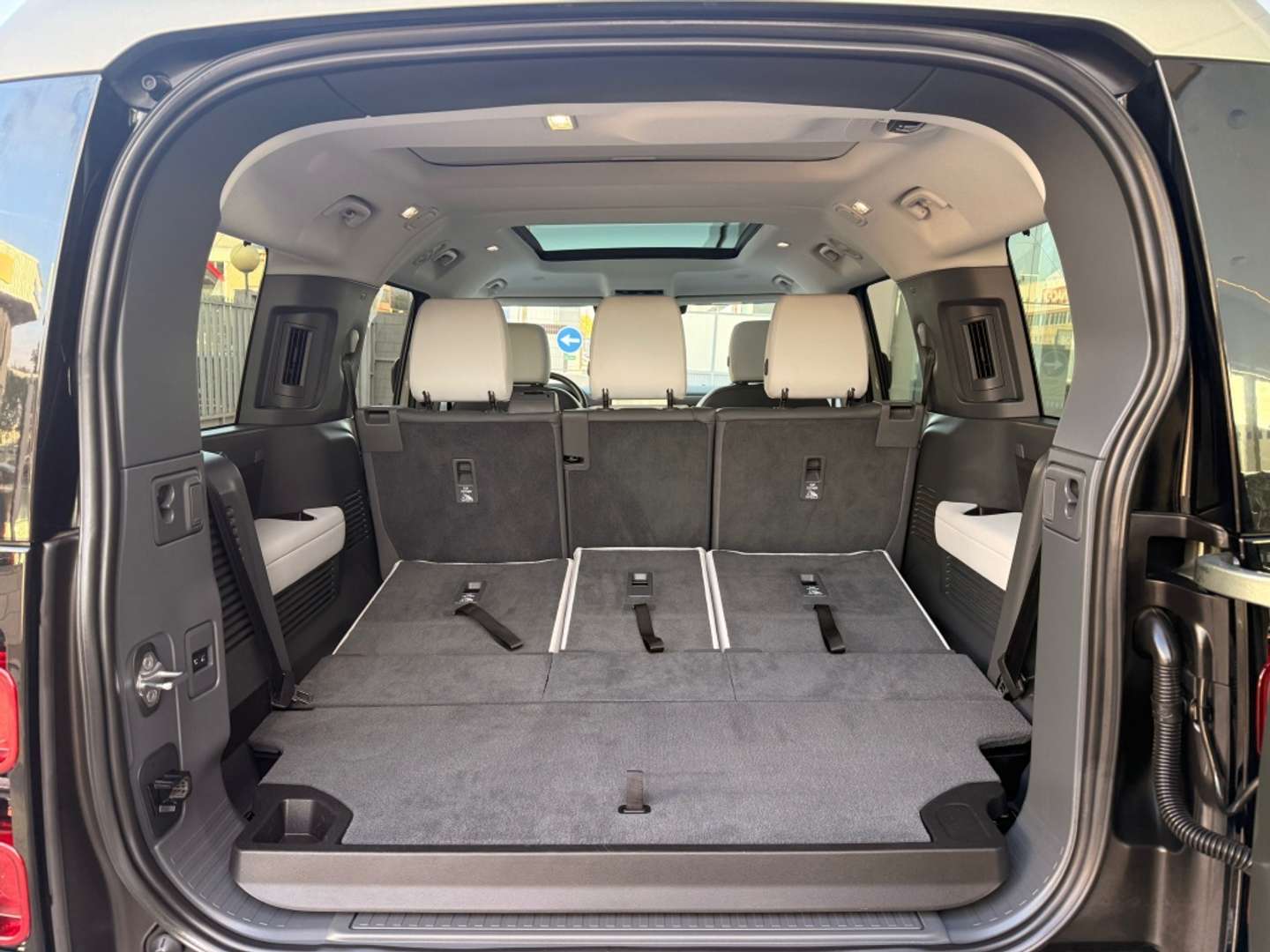 Land Rover Defender 130 3.0D L6 MHEV S AWD Aut. 250 - 2025 - Joinsteer - #17