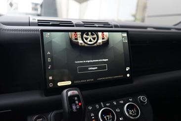 Land Rover Defender 90 Carpathian Edition 5.0 P525 V8 — photo 27