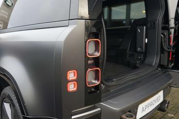 Land Rover Defender 90 Carpathian Edition 5.0 P525 V8 — photo 32