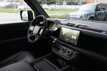 Land Rover Defender 90 Carpathian Edition 5.0 P525 V8 — photo 34