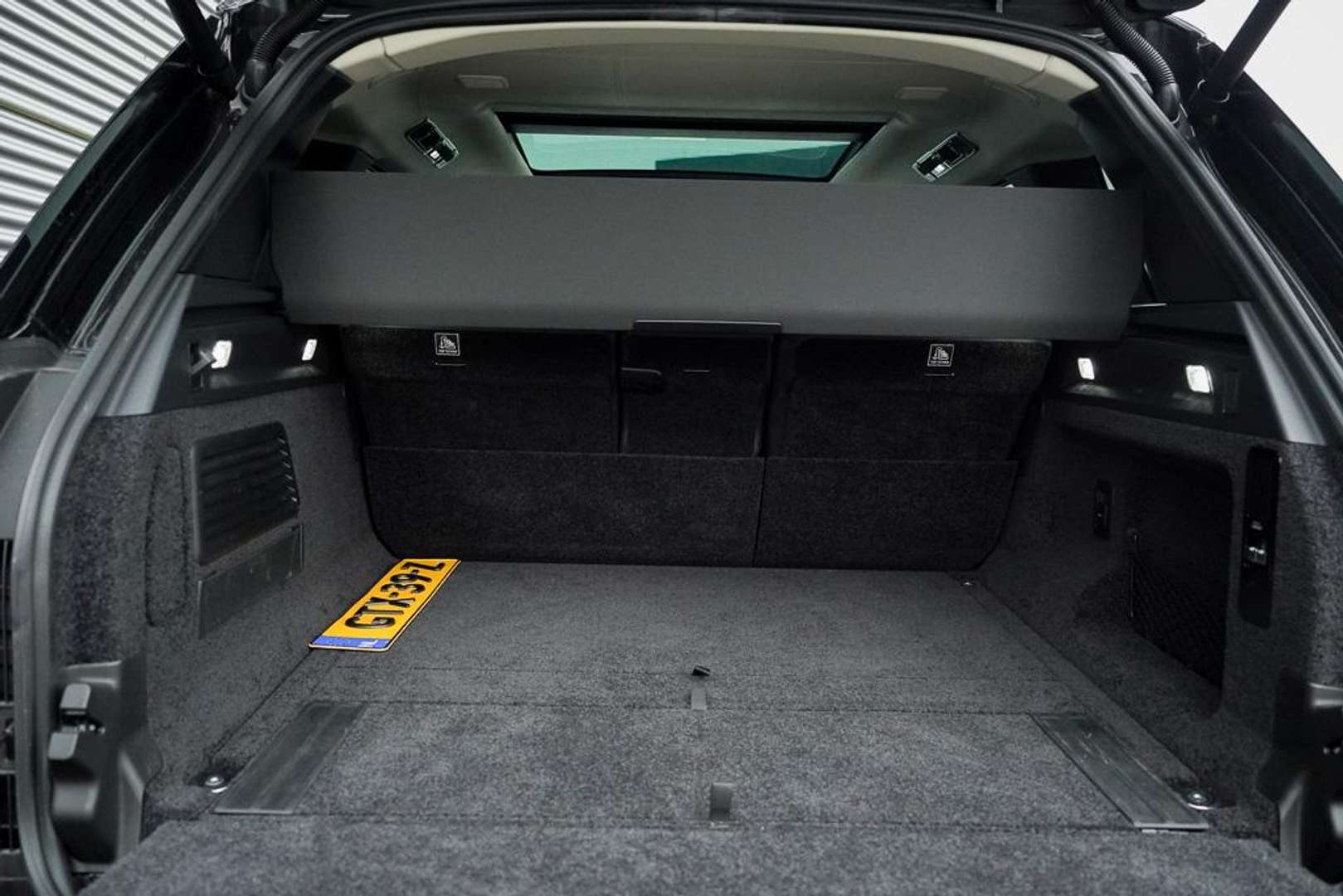 Land Rover Range Rover Autobiography 3.0 P550e PHEV Massage / Towing Package - 2024 - Joinsteer - #9